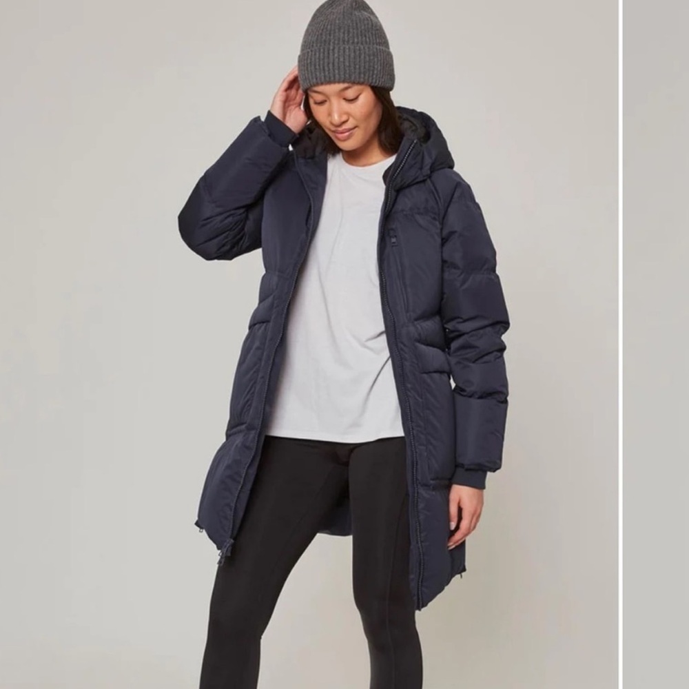 22. Mondetta Mid Length Down Fill Black Puffer Coat